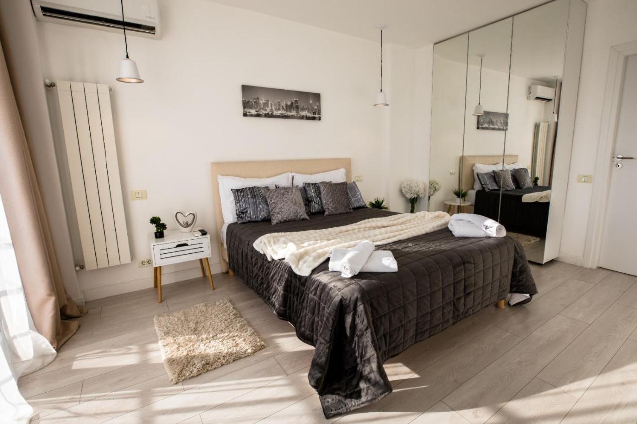 Citadella Atheneum Apartment Boekarest Buitenkant foto